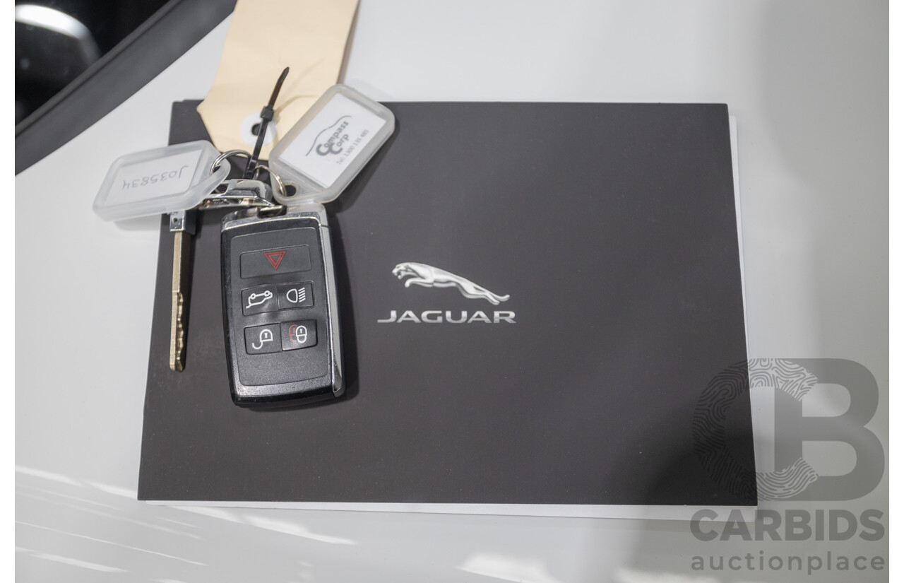 10/2022 Jaguar E-Pace P250 R-Dynamic SE (AWD) X540 MY23 4D Wagon Polaris White Turbo 2.0L - 183kW