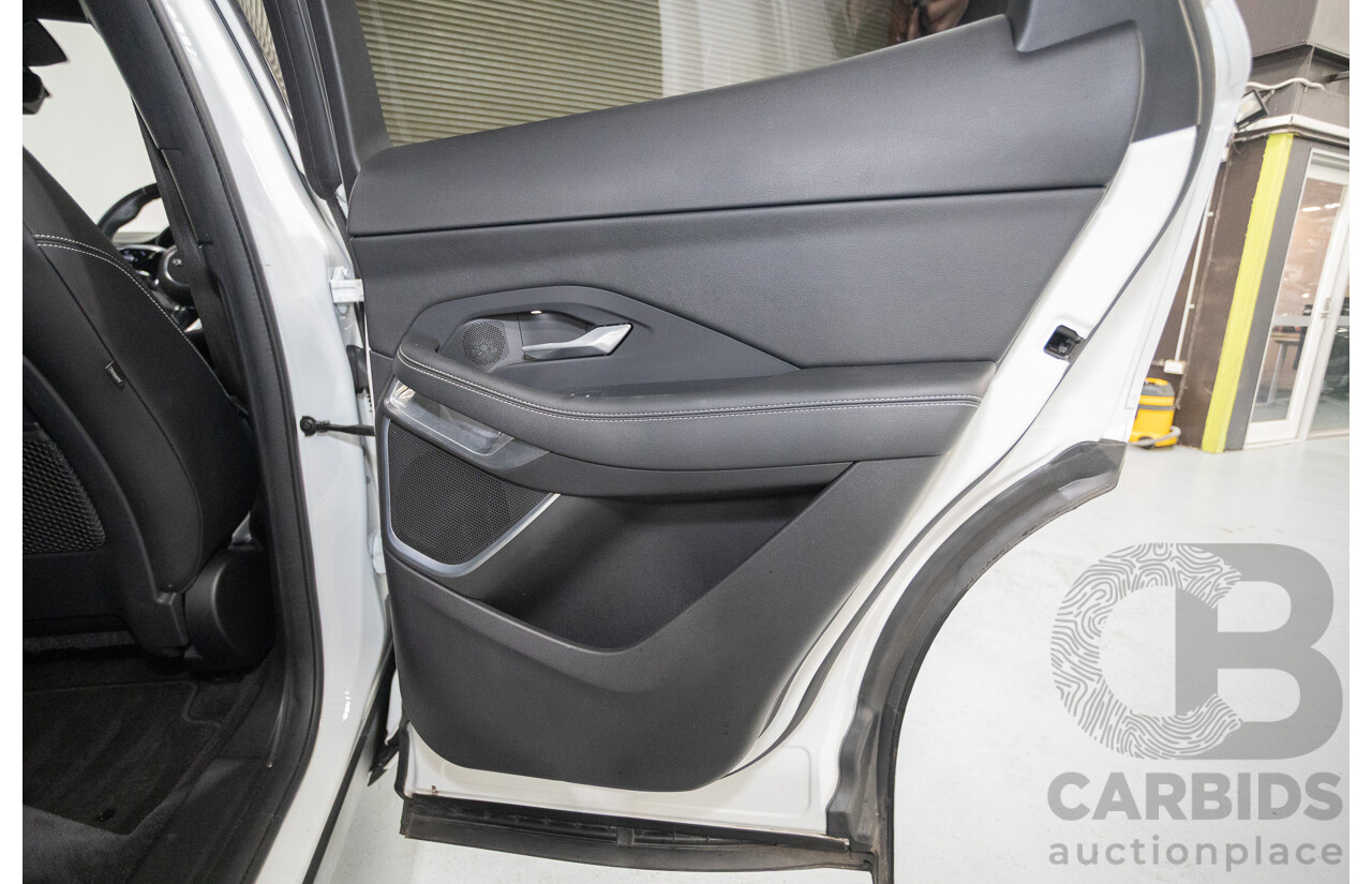 10/2022 Jaguar E-Pace P250 R-Dynamic SE (AWD) X540 MY23 4D Wagon Polaris White Turbo 2.0L - 183kW