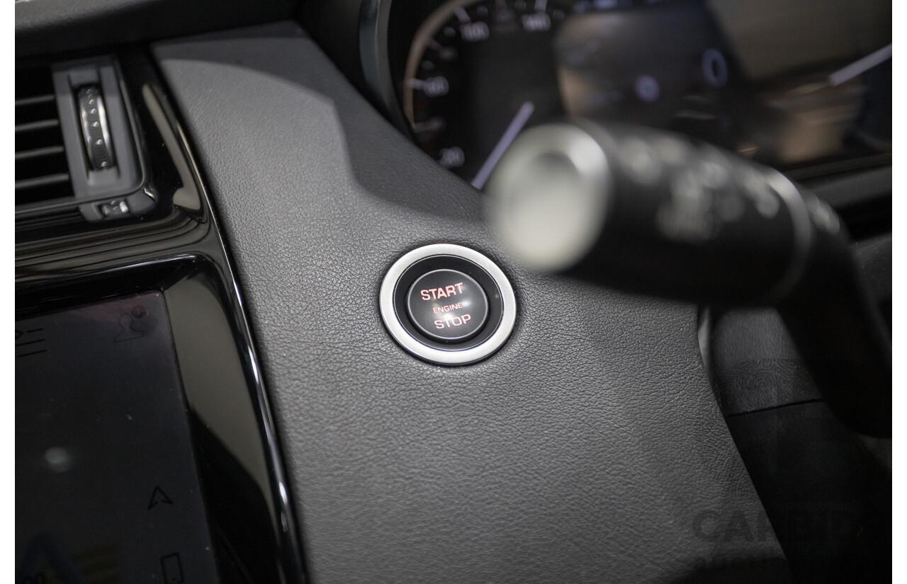 10/2022 Jaguar E-Pace P250 R-Dynamic SE (AWD) X540 MY23 4D Wagon Polaris White Turbo 2.0L - 183kW