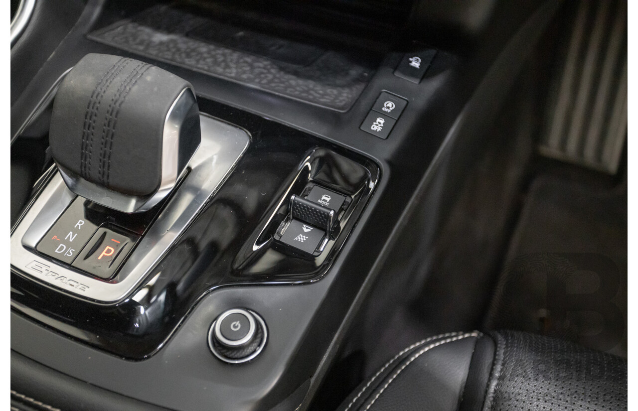 10/2022 Jaguar E-Pace P250 R-Dynamic SE (AWD) X540 MY23 4D Wagon Polaris White Turbo 2.0L - 183kW