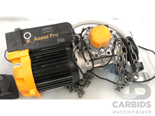1663393 · Axess Pro Series 3100 Roller Door Opener