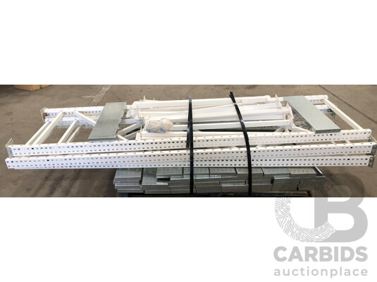 1663396 · Two Bays of Metal Shelving