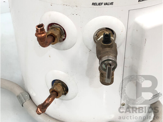 1663281 · Thermann 25L 3.6kW Single Element Electric Hot Water System