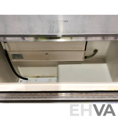 Stuart - Kleer Kube Free Standing Ice Maker