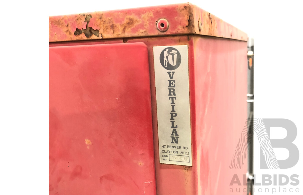 Vertiplan Flammable Liquids Storage Cabinet