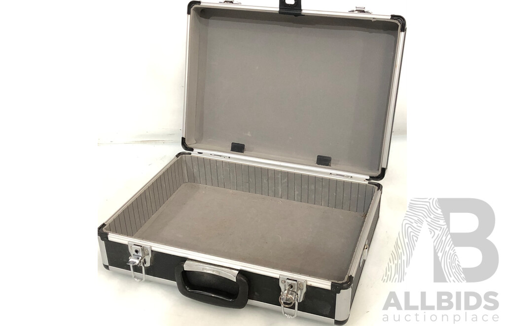 Lockable Brief Case