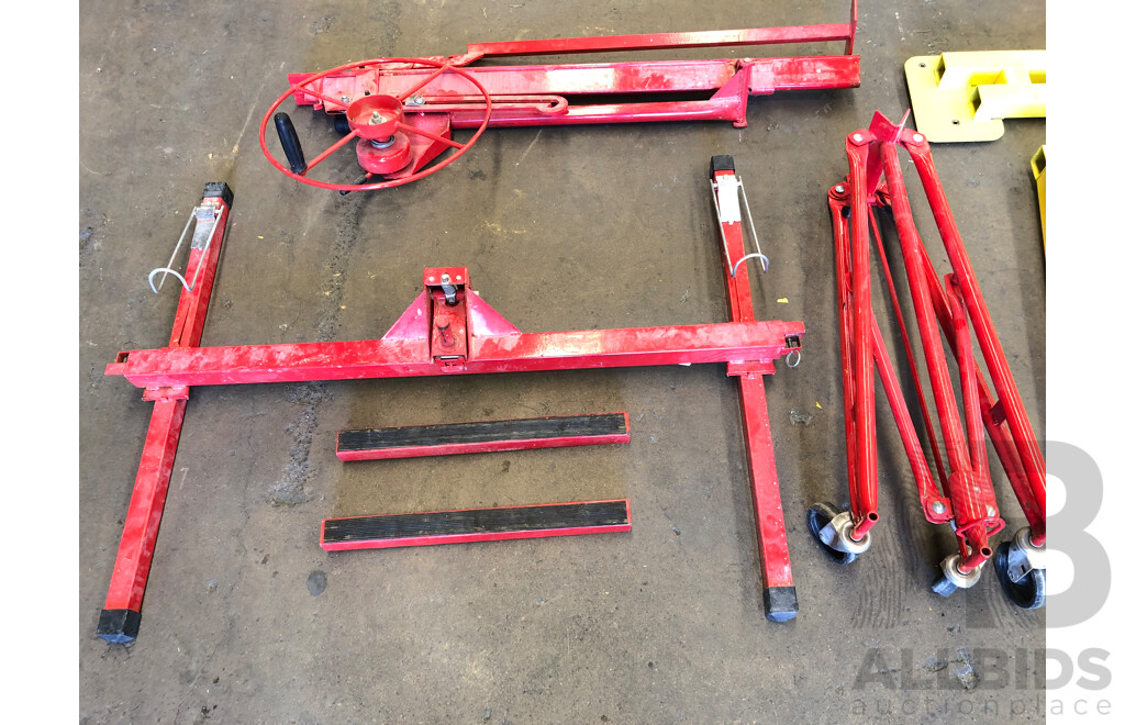 Selection of Drywall Panel Lifter Components and Fabricated Steel Frames