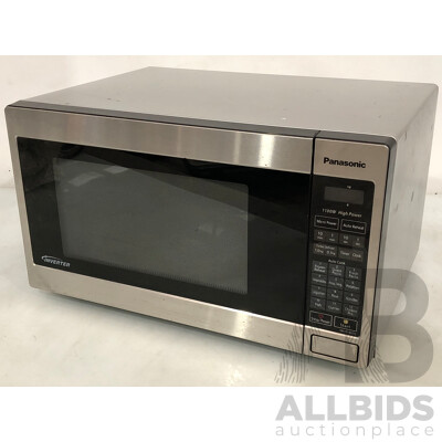 Panasonic NN-ST657S 1100W Inverter Microwave Oven