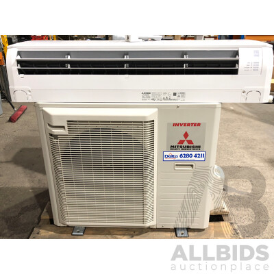 Mitsubishi Split System Air Conditioner with Remote Control