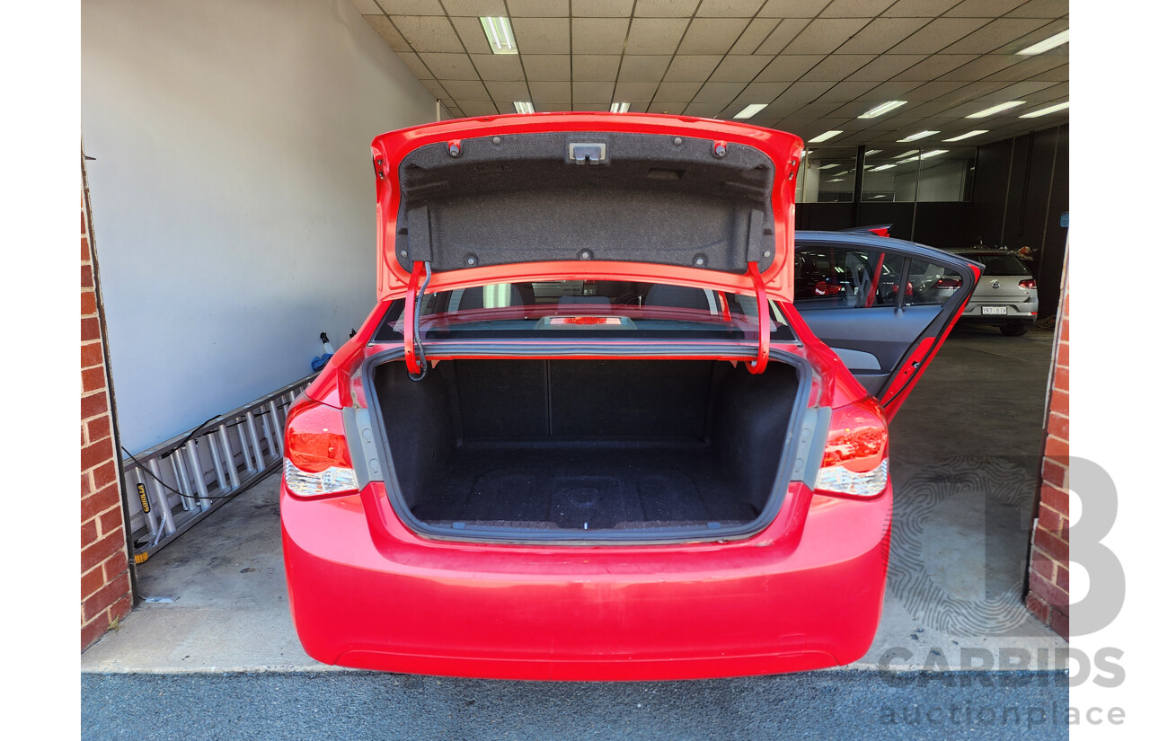 11/2009 Holden Cruze CD JG 4d Sedan Red 1.8L
