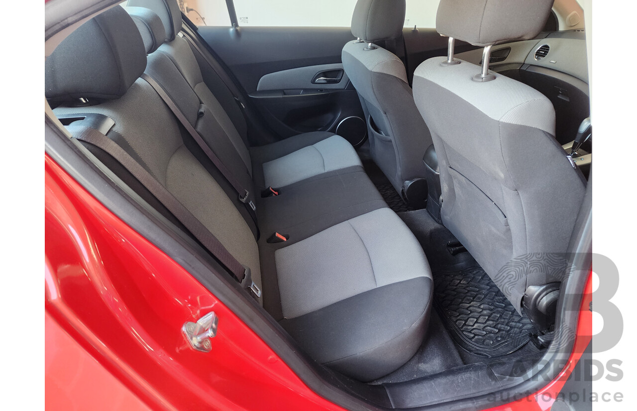 11/2009 Holden Cruze CD JG 4d Sedan Red 1.8L