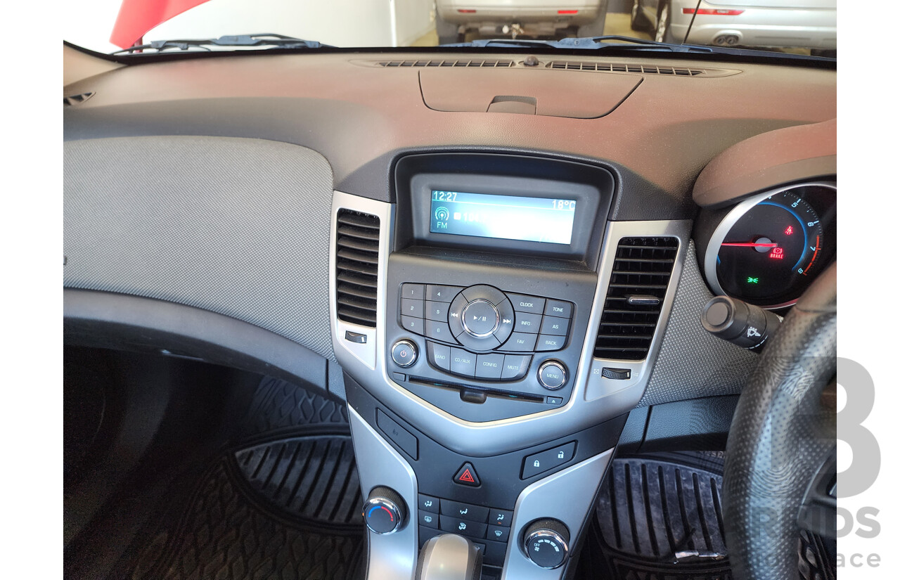 11/2009 Holden Cruze CD JG 4d Sedan Red 1.8L