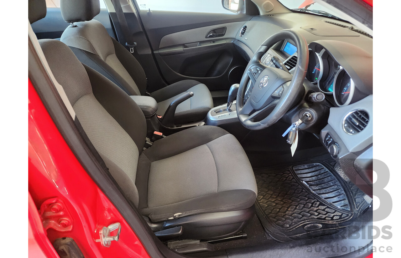 11/2009 Holden Cruze CD JG 4d Sedan Red 1.8L