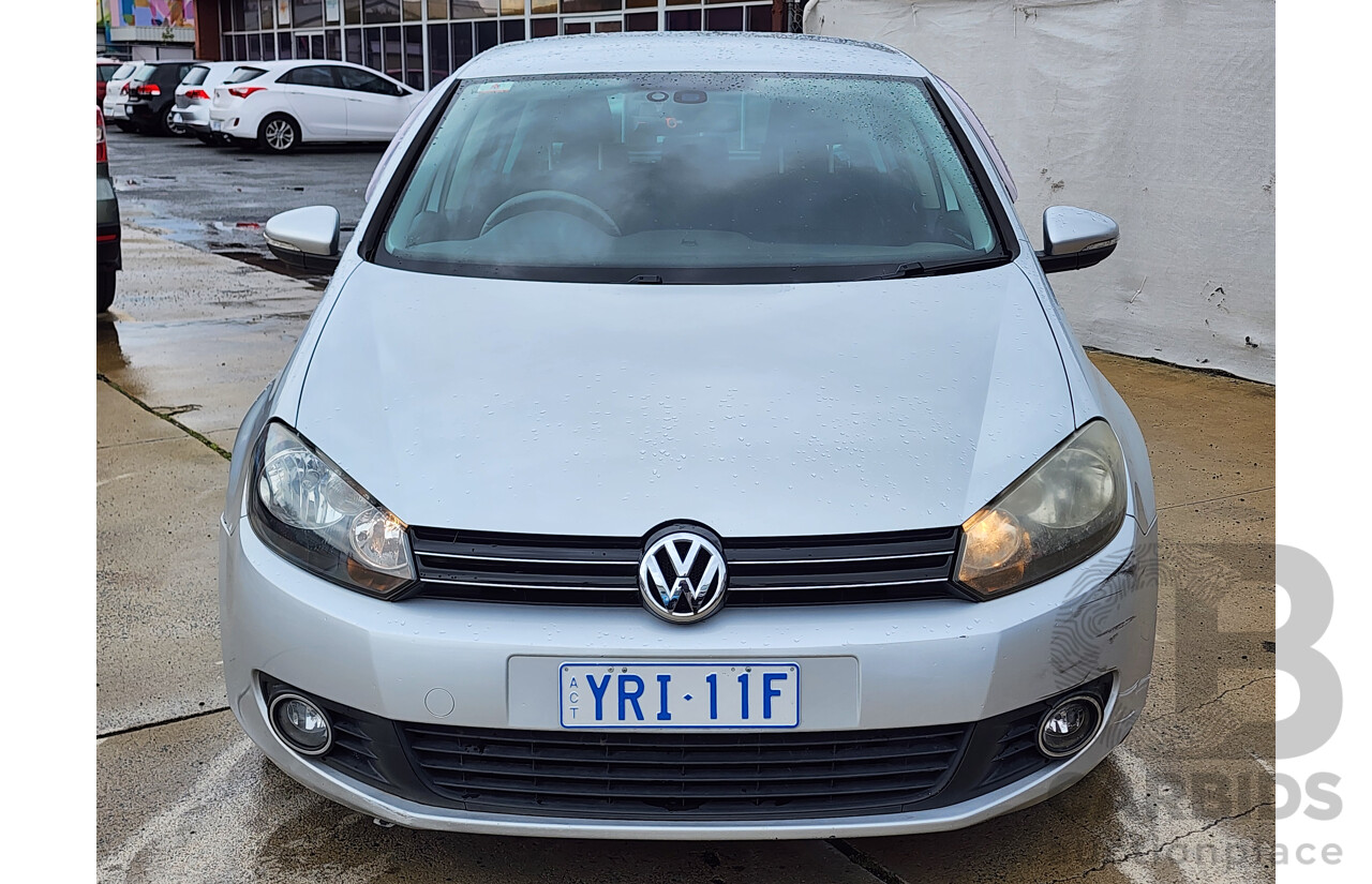 2/2009 Volkswagen Golf 2.0 TDI 1K MY09 5d Hatchback Silver 2.0L