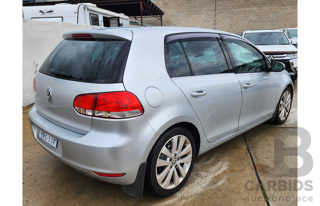 2/2009 Volkswagen Golf 2.0 TDI 1K MY09 5d Hatchback Silver 2.0L