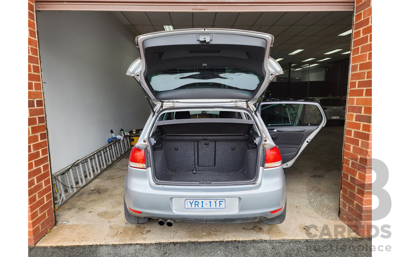 2/2009 Volkswagen Golf 2.0 TDI 1K MY09 5d Hatchback Silver 2.0L