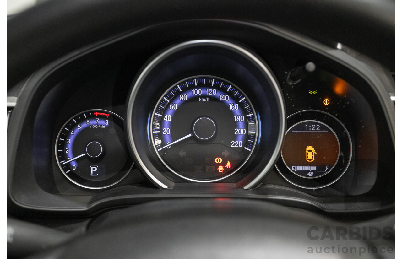 03/2016 Honda Jazz VTi GK MY16 5D Hatchback Orchid White Pearl 1.5L