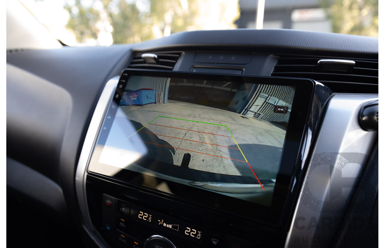 9/2015 Nissan Navara ST-X NP300 D23 (4x4 )Dual Cab Utility White Turbo Diesel 2.3L