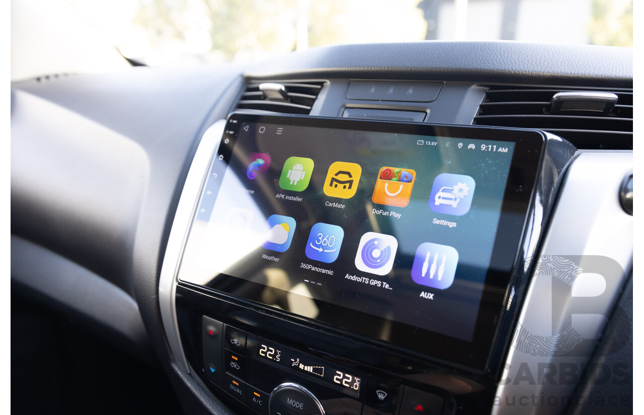 9/2015 Nissan Navara ST-X NP300 D23 Dual Cab Utility White 2.3L