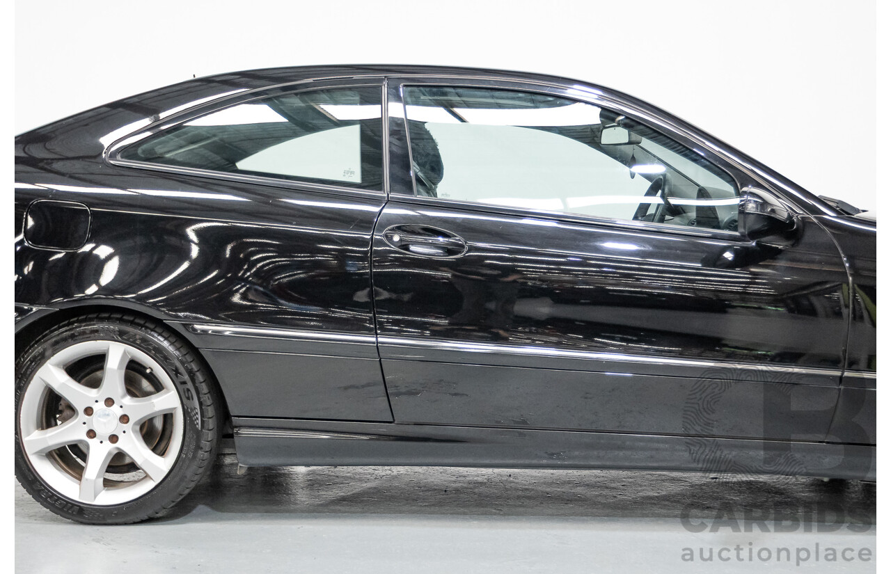 02/2010 Mercedes-Benz CLC200 Kompressor 203 MY10 2D Coupe Solid Black Supercharged 1.8L