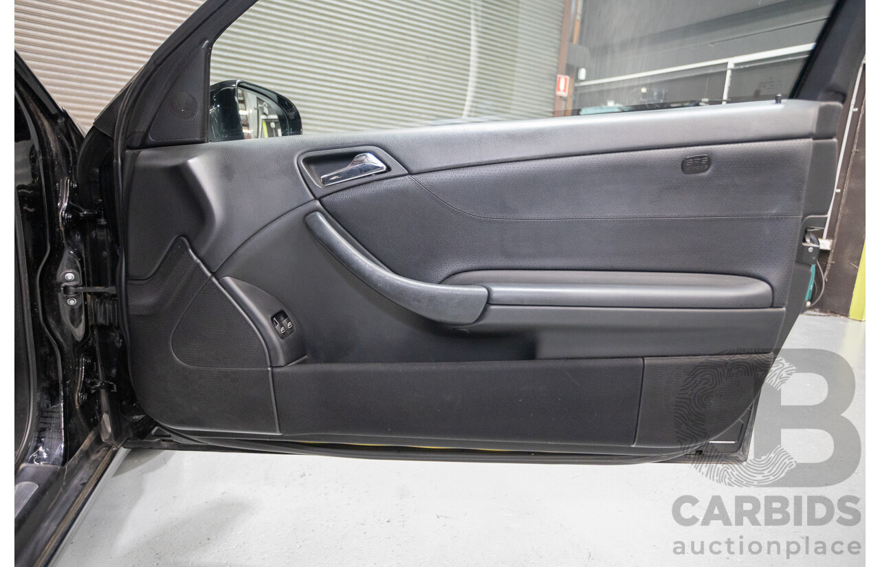 02/2010 Mercedes-Benz CLC200 Kompressor 203 MY10 2D Coupe Solid Black Supercharged 1.8L