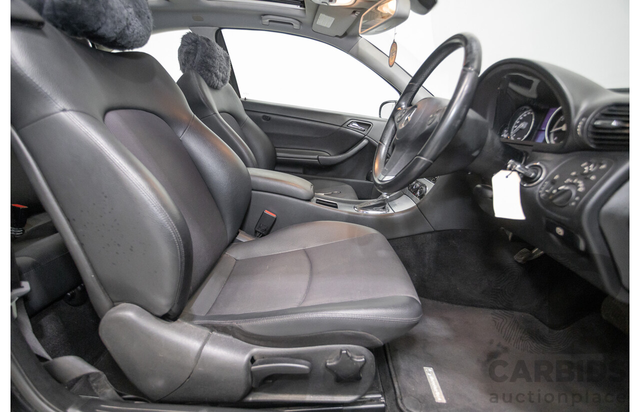 02/2010 Mercedes-Benz CLC200 Kompressor 203 MY10 2D Coupe Solid Black Supercharged 1.8L