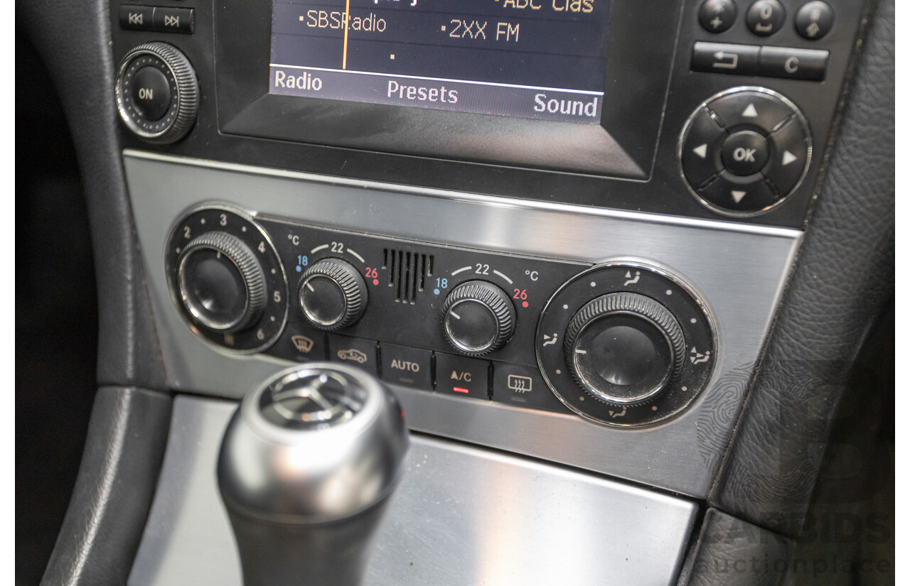 02/2010 Mercedes-Benz CLC200 Kompressor 203 MY10 2D Coupe Solid Black Supercharged 1.8L