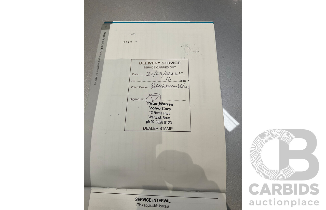 01/2017 Volvo XC60 D4 Luxury (AWD) DZ MY17 4d Wagon Blue Turbo Diesel 2.4L