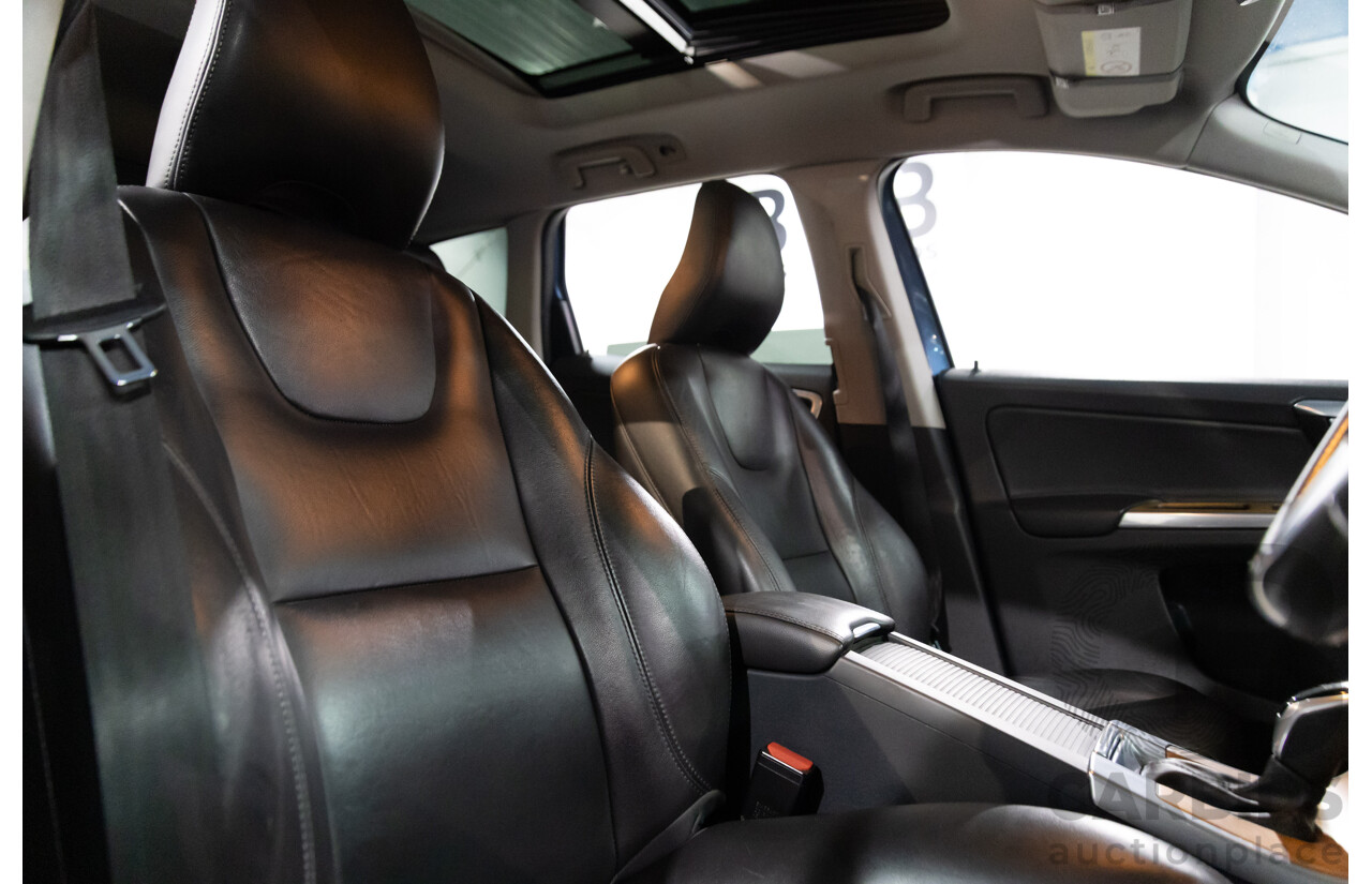 01/2017 Volvo XC60 D4 Luxury (AWD) DZ MY17 4d Wagon Blue Turbo Diesel 2.4L