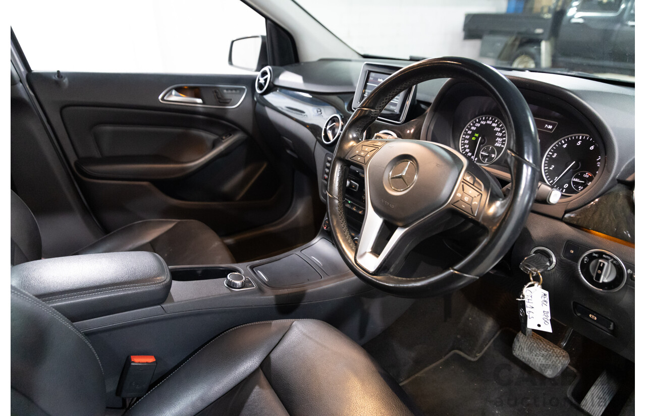 6/2014 Mercedes-Benz B200 246 MY14 5d Hatchback Mountain Grey Metallic Turbo 1.6L