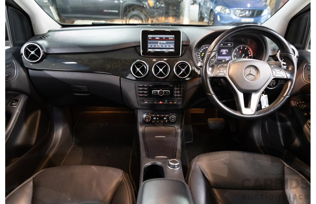 6/2014 Mercedes-Benz B200 246 MY14 5d Hatchback Mountain Grey Metallic Turbo 1.6L
