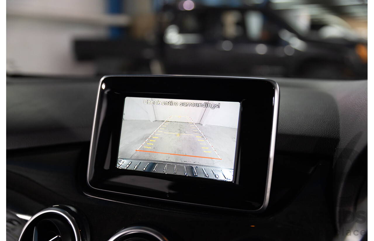 6/2014 Mercedes-Benz B200 246 MY14 5d Hatchback Mountain Grey Metallic Turbo 1.6L