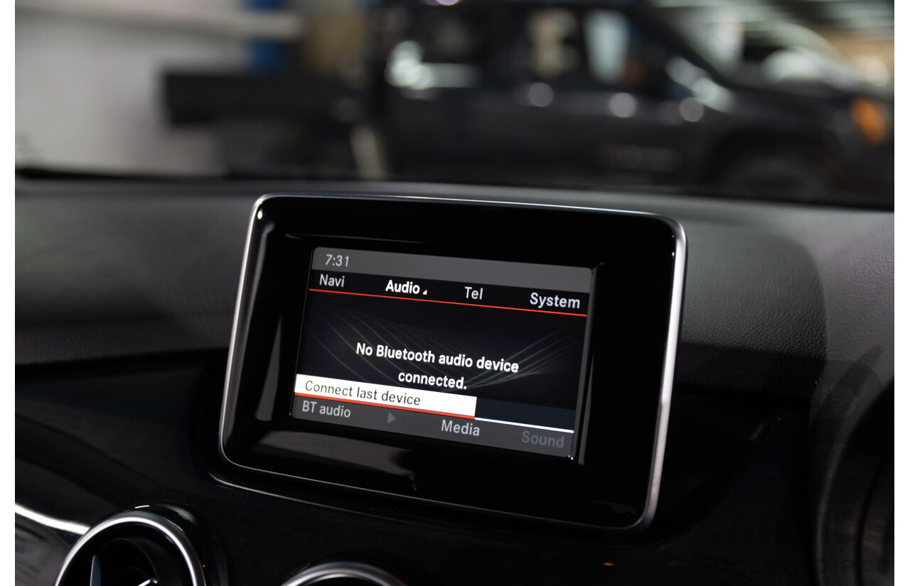 6/2014 Mercedes-Benz B200 246 MY14 5d Hatchback Mountain Grey Metallic Turbo 1.6L