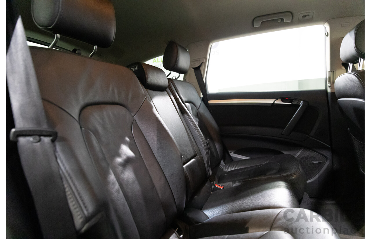 2/2014 Audi Q7 3.0 TDI S-Line Quattro MY14 4d Wagon Floret Silver Metallic Turbo Diesel V6 3.0L - 7 Seater