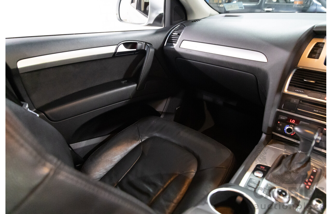 2/2014 Audi Q7 3.0 TDI S-Line Quattro MY14 4d Wagon Floret Silver Metallic Turbo Diesel V6 3.0L - 7 Seater