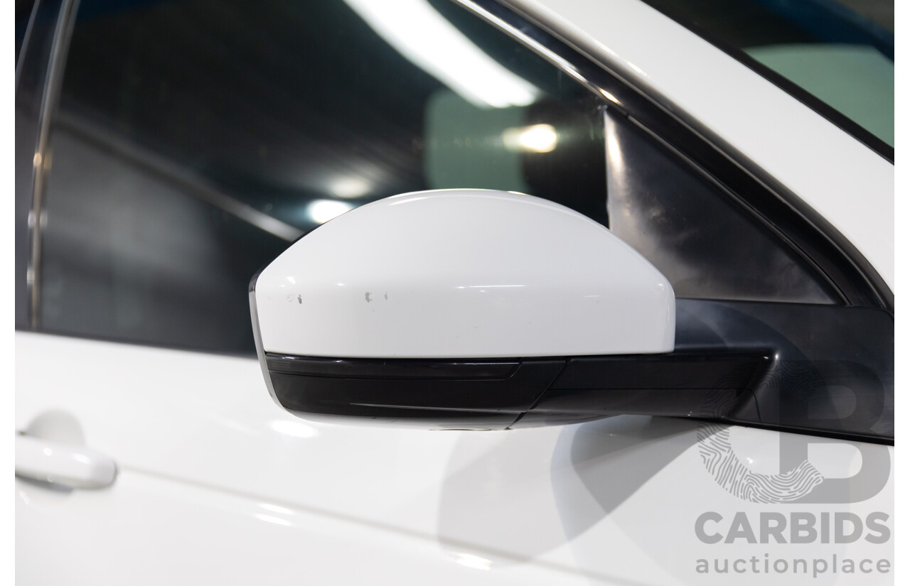 01/2018 Land Rover Discovery Sport Td4 HSE (132kW AWD) L550 MY18 4d Wagon Fuji White Turbo Diesel 2.0L - 7 Seater