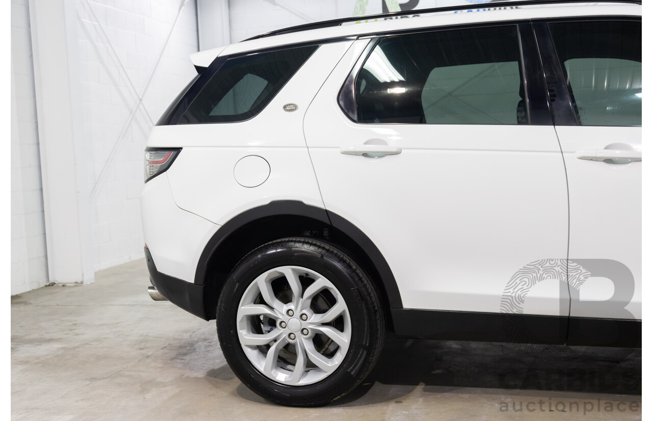 01/2018 Land Rover Discovery Sport Td4 HSE (132kW AWD) L550 MY18 4d Wagon Fuji White Turbo Diesel 2.0L - 7 Seater