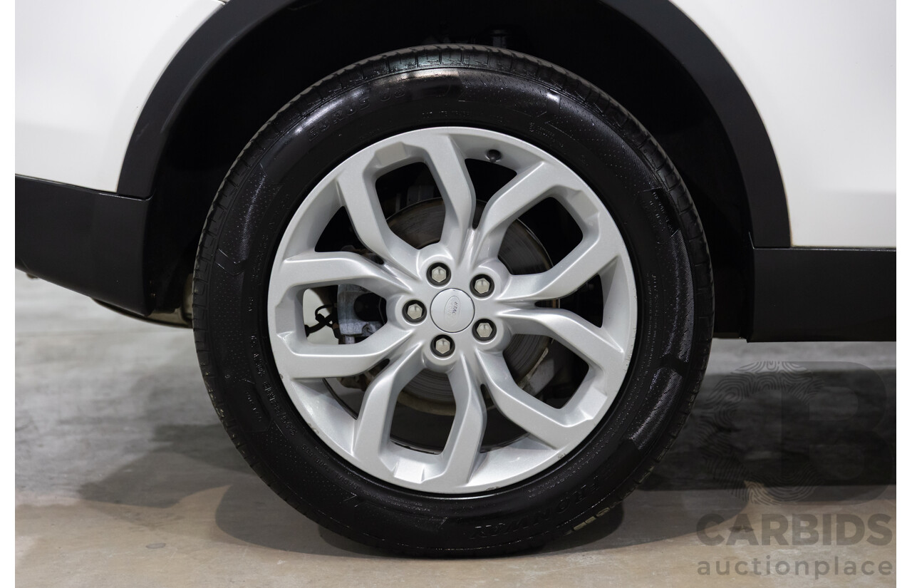 01/2018 Land Rover Discovery Sport Td4 HSE (132kW AWD) L550 MY18 4d Wagon Fuji White Turbo Diesel 2.0L - 7 Seater