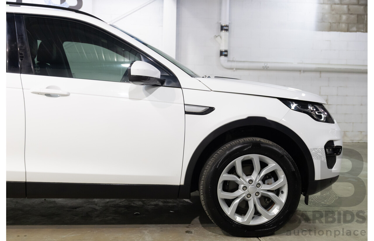 01/2018 Land Rover Discovery Sport Td4 HSE (132kW AWD) L550 MY18 4d Wagon Fuji White Turbo Diesel 2.0L - 7 Seater