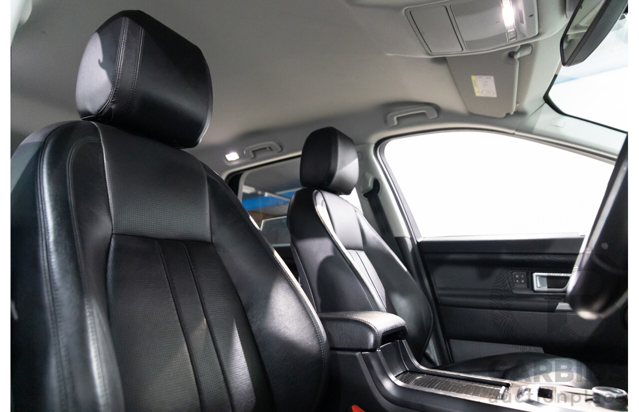 01/2018 Land Rover Discovery Sport Td4 HSE (132kW AWD) L550 MY18 4d Wagon Fuji White Turbo Diesel 2.0L - 7 Seater