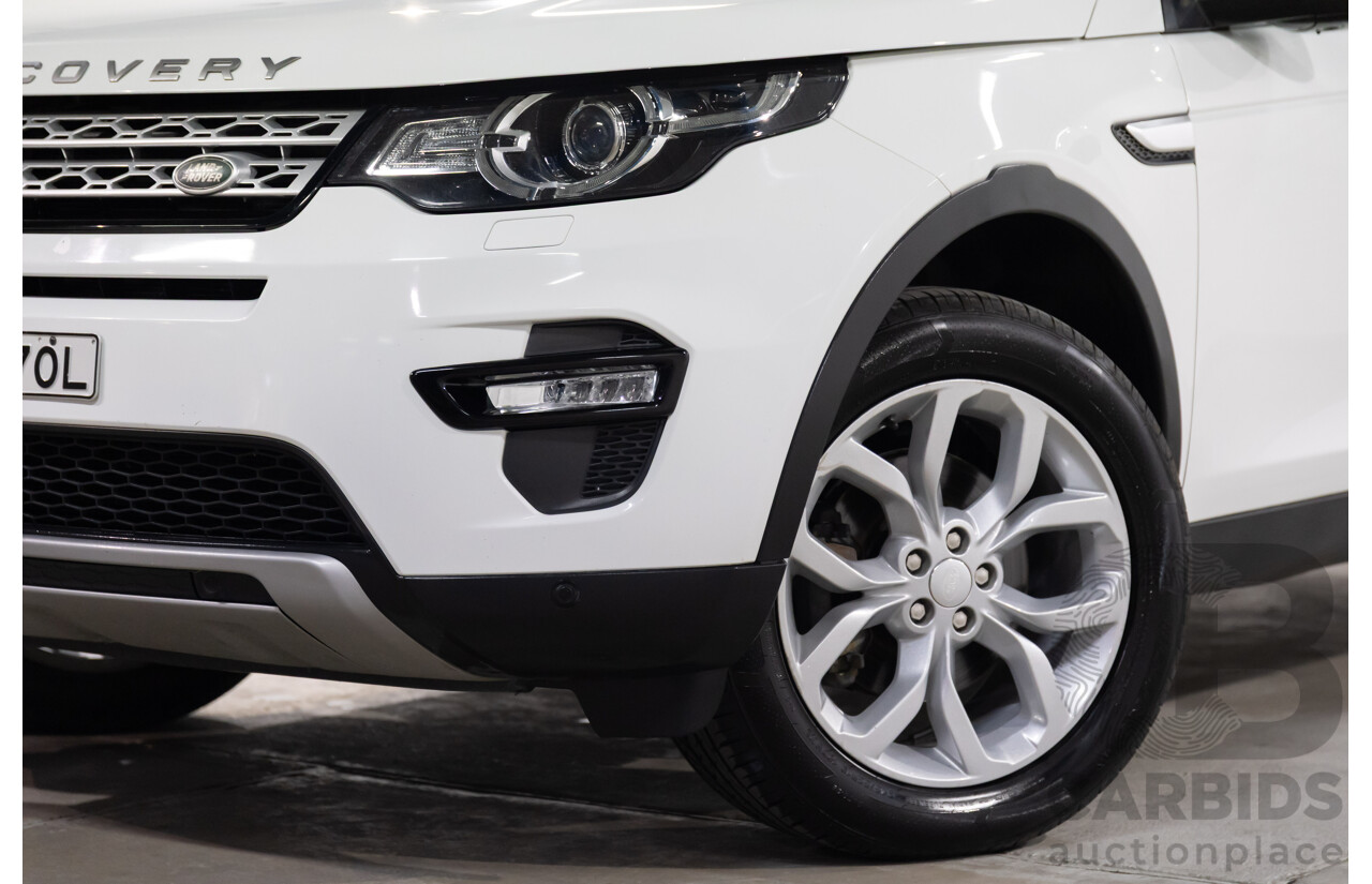 01/2018 Land Rover Discovery Sport Td4 HSE (132kW AWD) L550 MY18 4d Wagon Fuji White Turbo Diesel 2.0L - 7 Seater