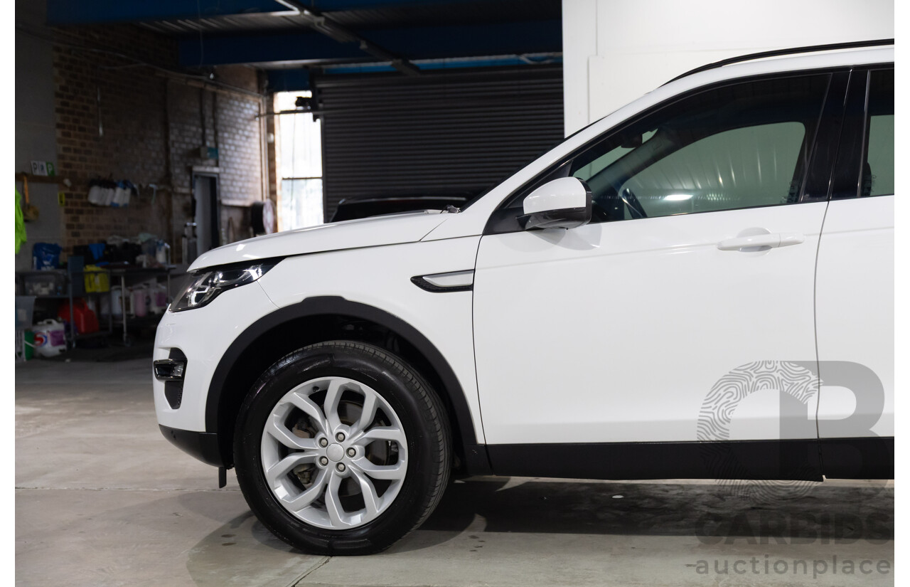 01/2018 Land Rover Discovery Sport Td4 HSE (132kW AWD) L550 MY18 4d Wagon Fuji White Turbo Diesel 2.0L - 7 Seater
