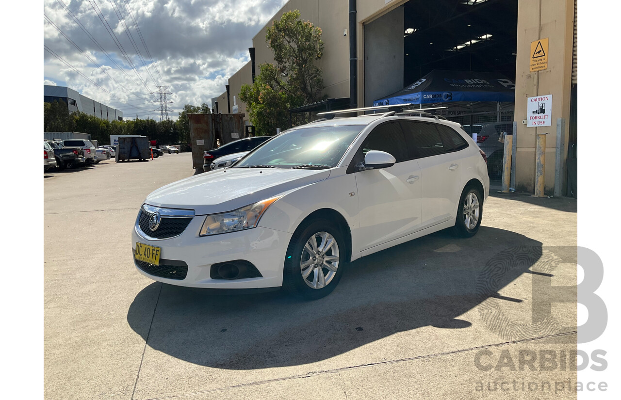 2/2014 Holden Cruze CD JH MY14 4d Sportwagon White 1.8L