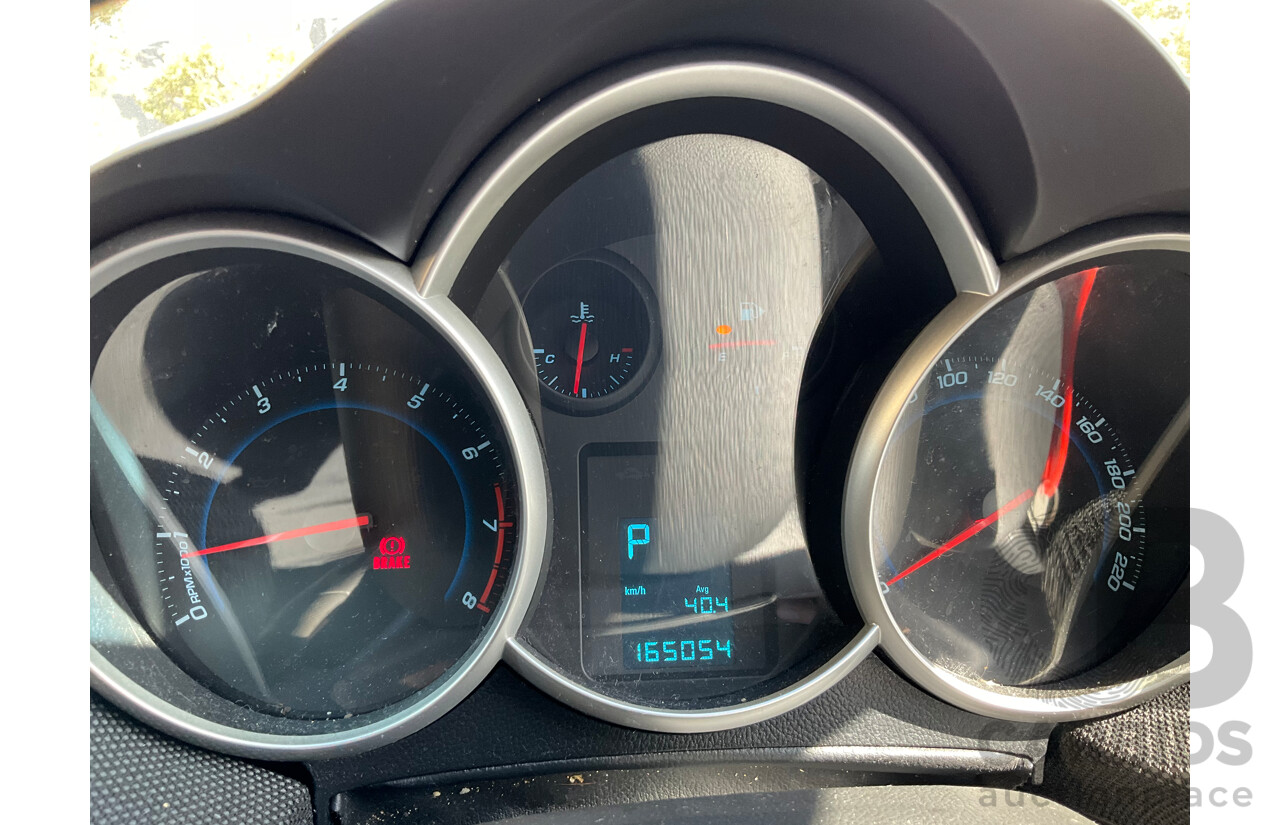 2/2014 Holden Cruze CD JH MY14 4d Sportwagon White 1.8L