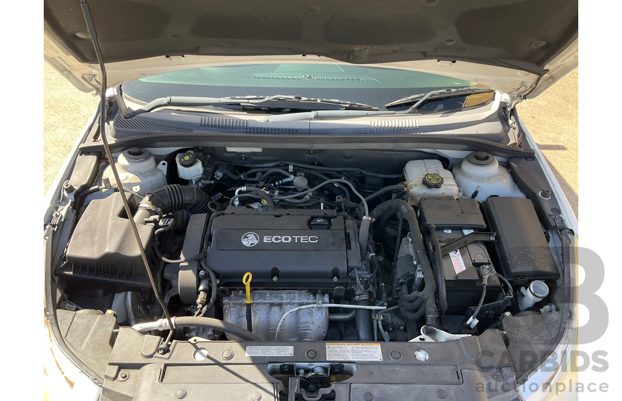 2/2014 Holden Cruze CD JH MY14 4d Sportwagon White 1.8L