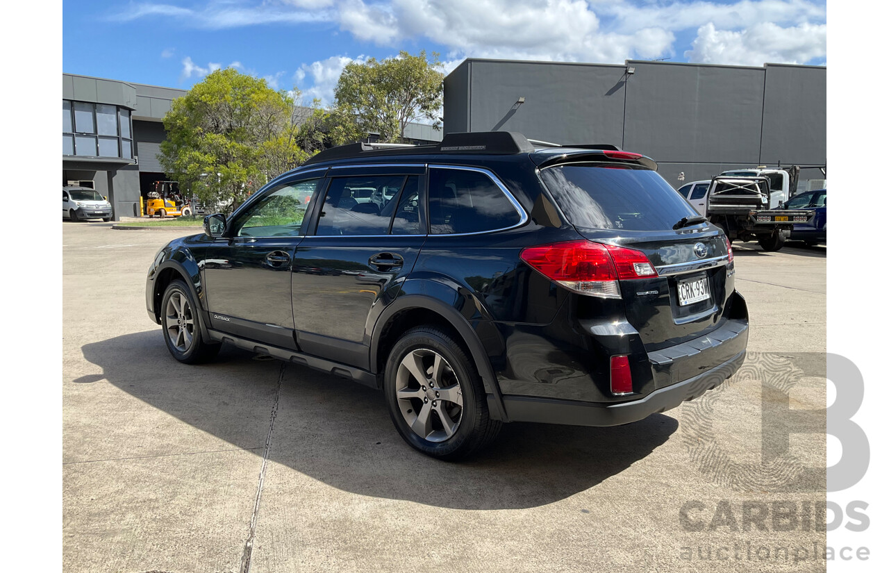 10/2013 Subaru Outback 2.5i (AWD) MY14 4d Wagon Black 2.5L