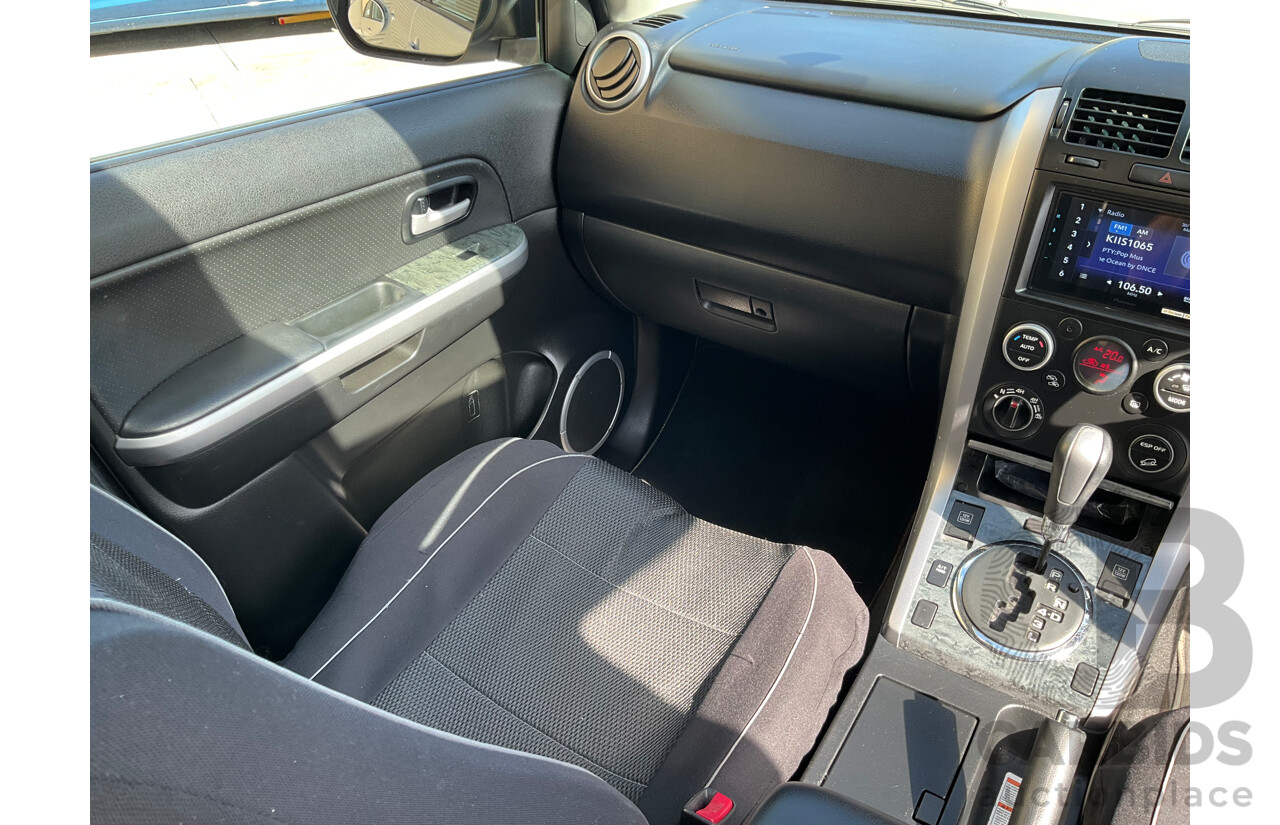 3/2010 Suzuki Grand Vitara Prestige (4x4) JT MY09 4d Wagon Silver V6 3.2L