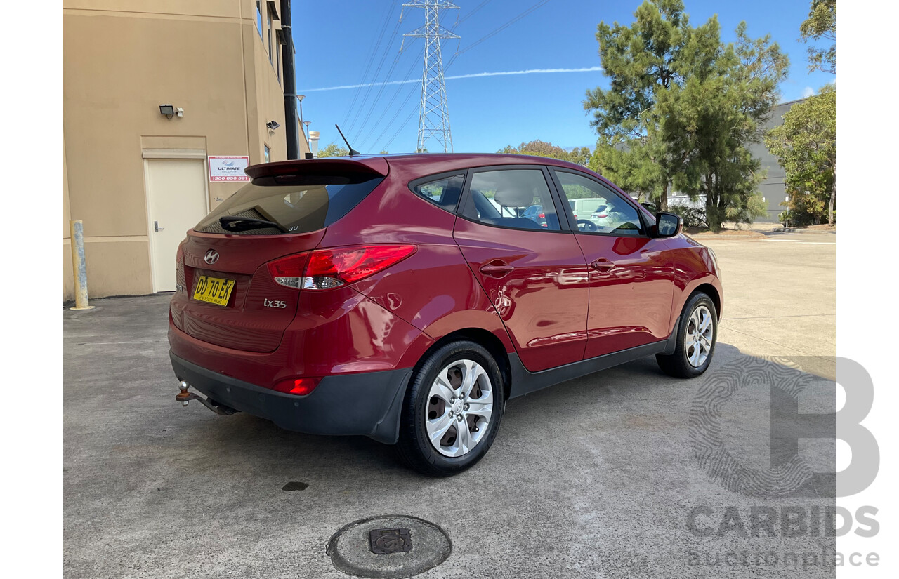 9/2011 Hyundai ix35 Active (FWD) LM MY11 4d Wagon Red 2.0L