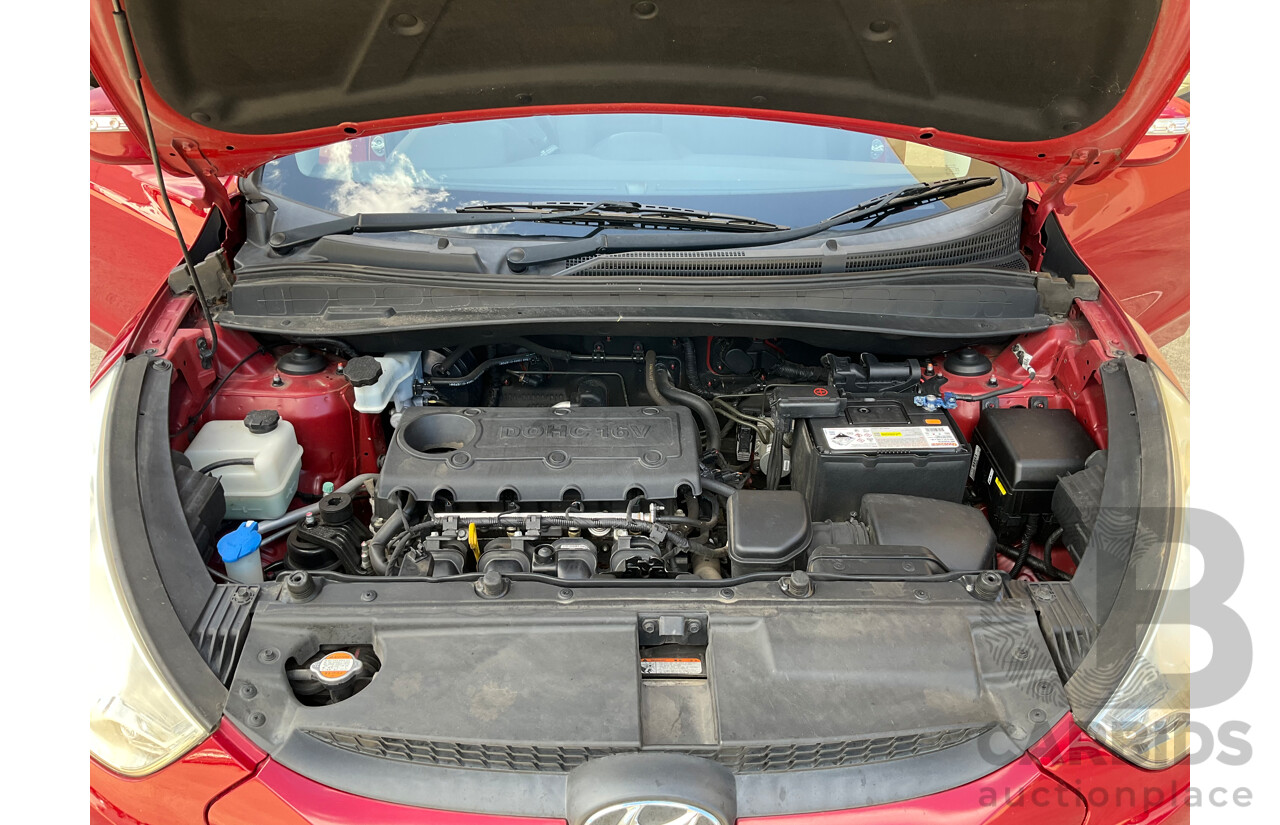 9/2011 Hyundai ix35 Active (FWD) LM MY11 4d Wagon Red 2.0L