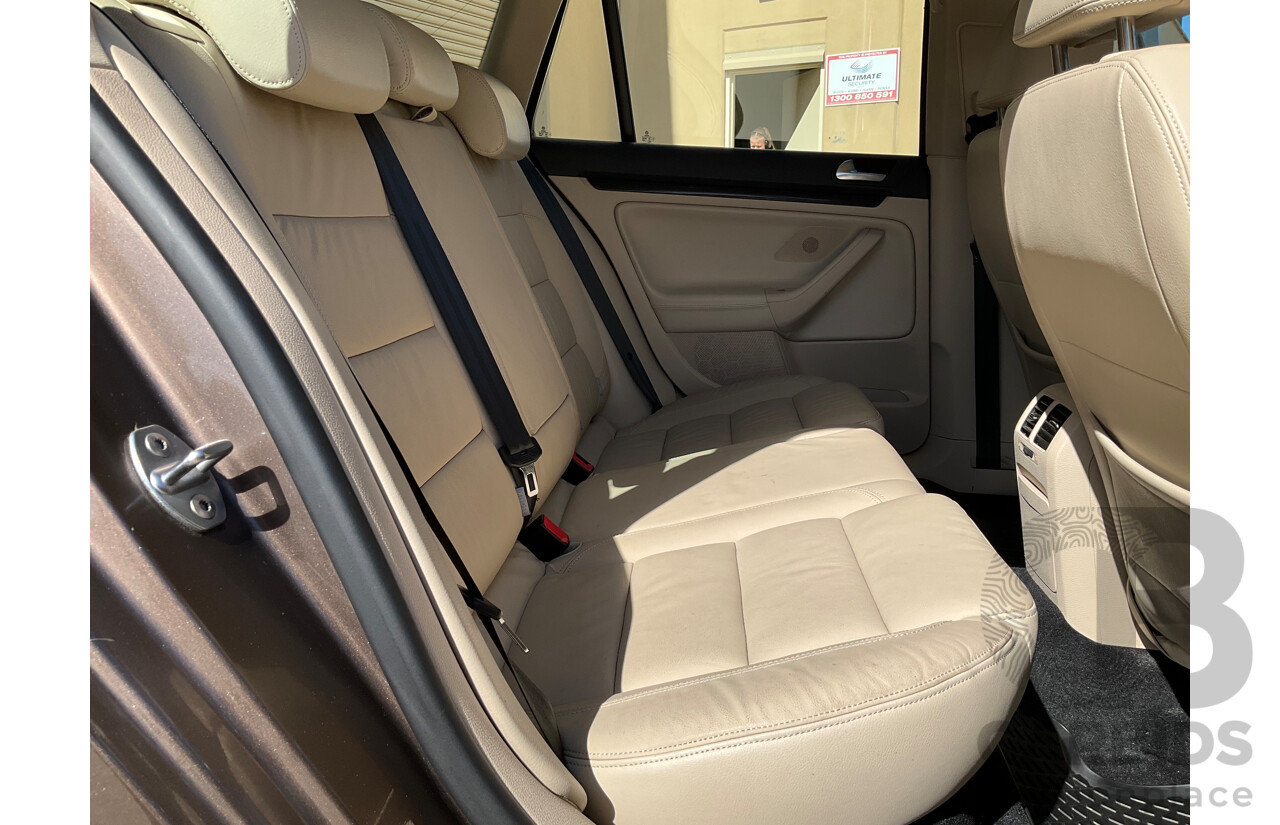 10/2011 Volkswagen Golf 118 TSI Comfortline 1K MY12 4d Wagon Toffee Brown Metallic Twincharged 1.4L